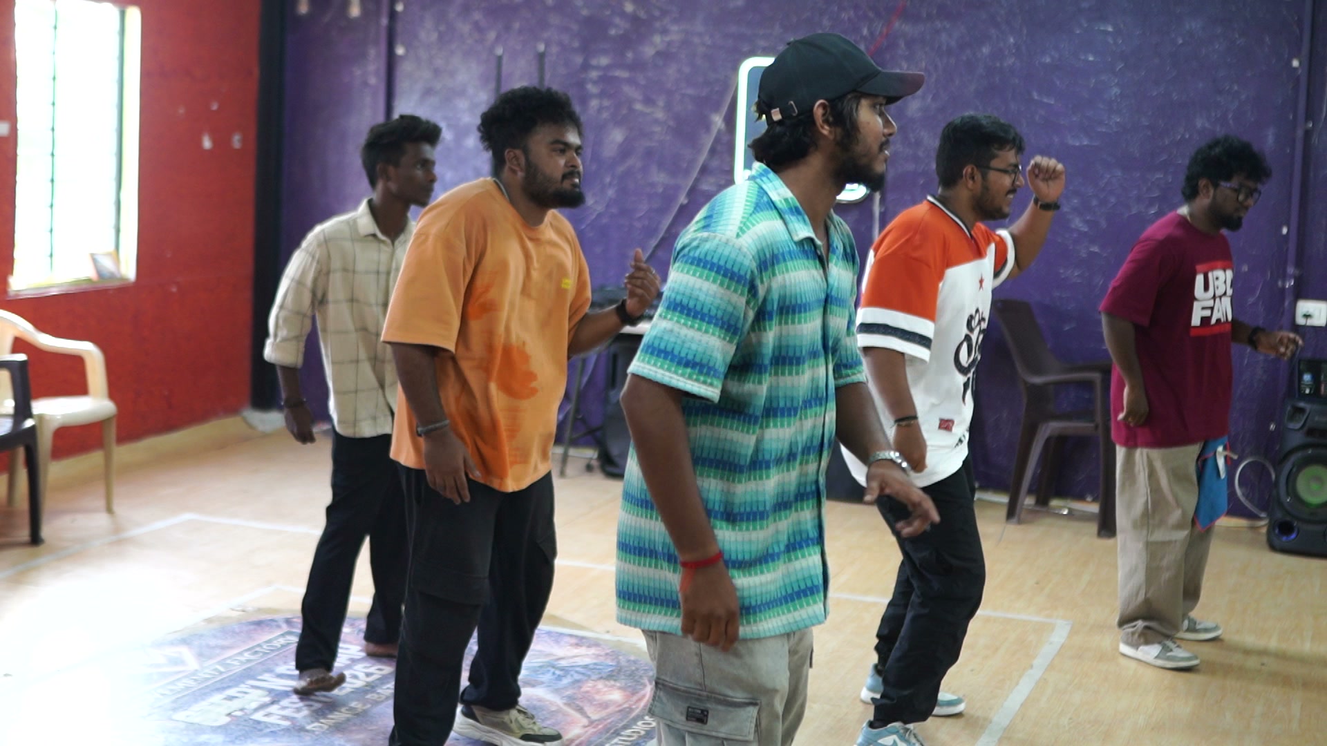 Adults learning choreography together at Movementz